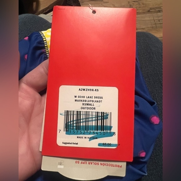 The North Face NWT UPF50 Echo lake dress in blue and pink - Picture 8 of 8